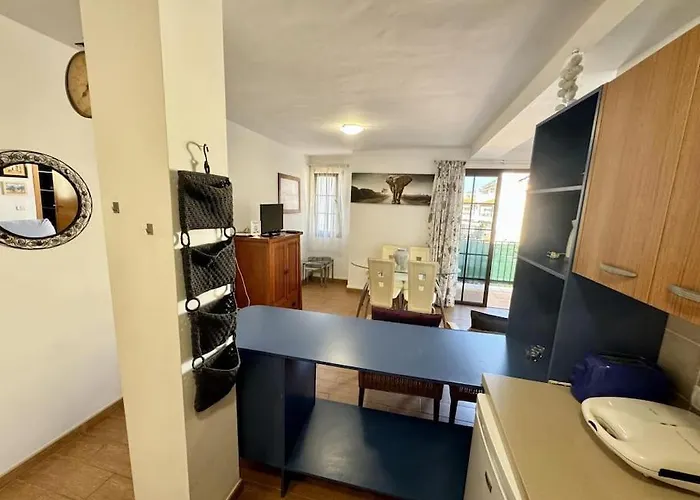 Edificio Marta La Caleta Апартаменты *