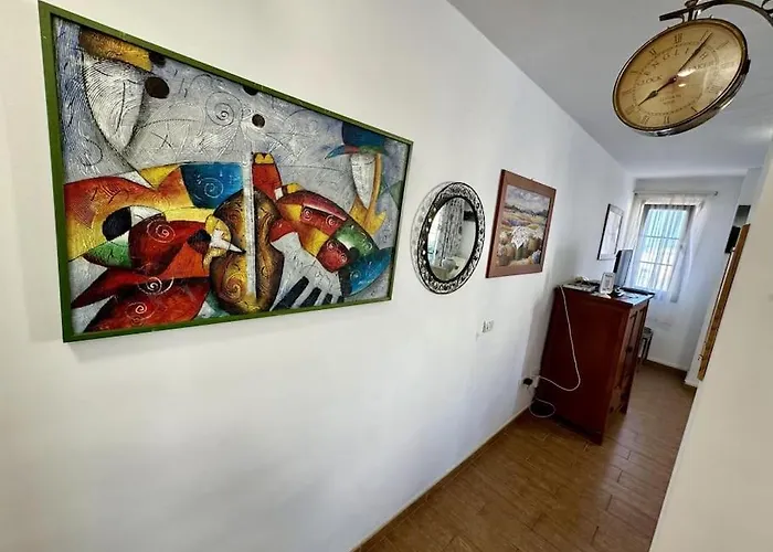 Апартаменты Edificio Marta La Caleta *