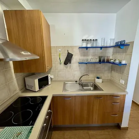 Edificio Marta La Caleta Апартаменты